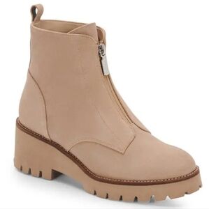NWOB Blondo Drew Waterproof Boots